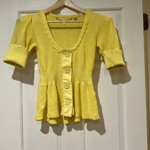 Knitted & Knotted Yellow short puff sleeves peplum cardigan